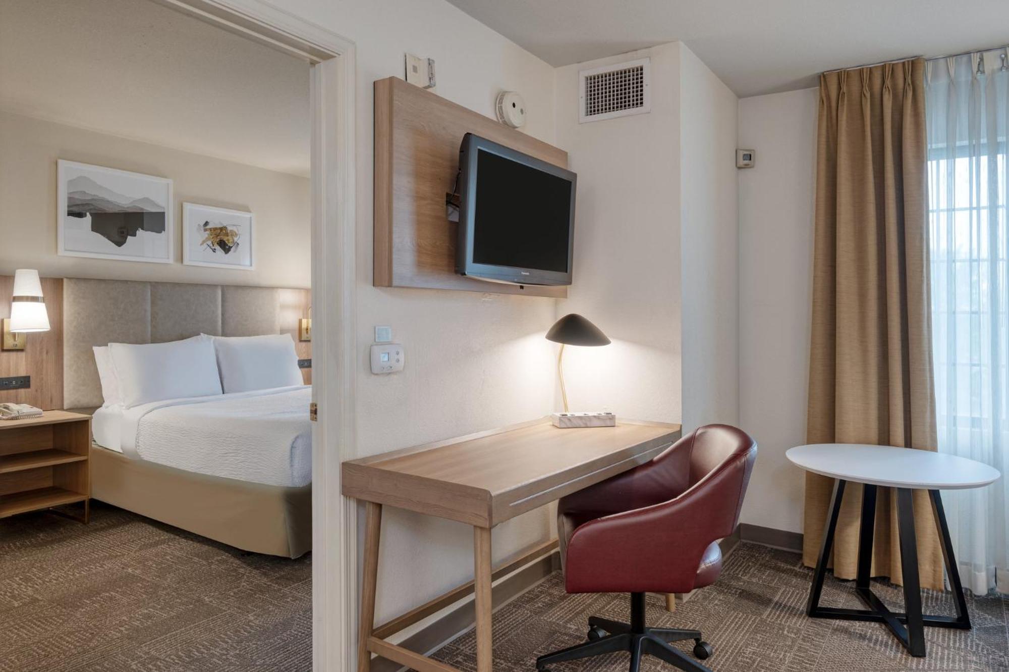 สเตย์บริดจ์ สวีท แอลเลนทาวน์แอร์พอร์ต ลีไฮแวลเลย์ Hotel อัลเลนทาวน์ ภายนอก รูปภาพ